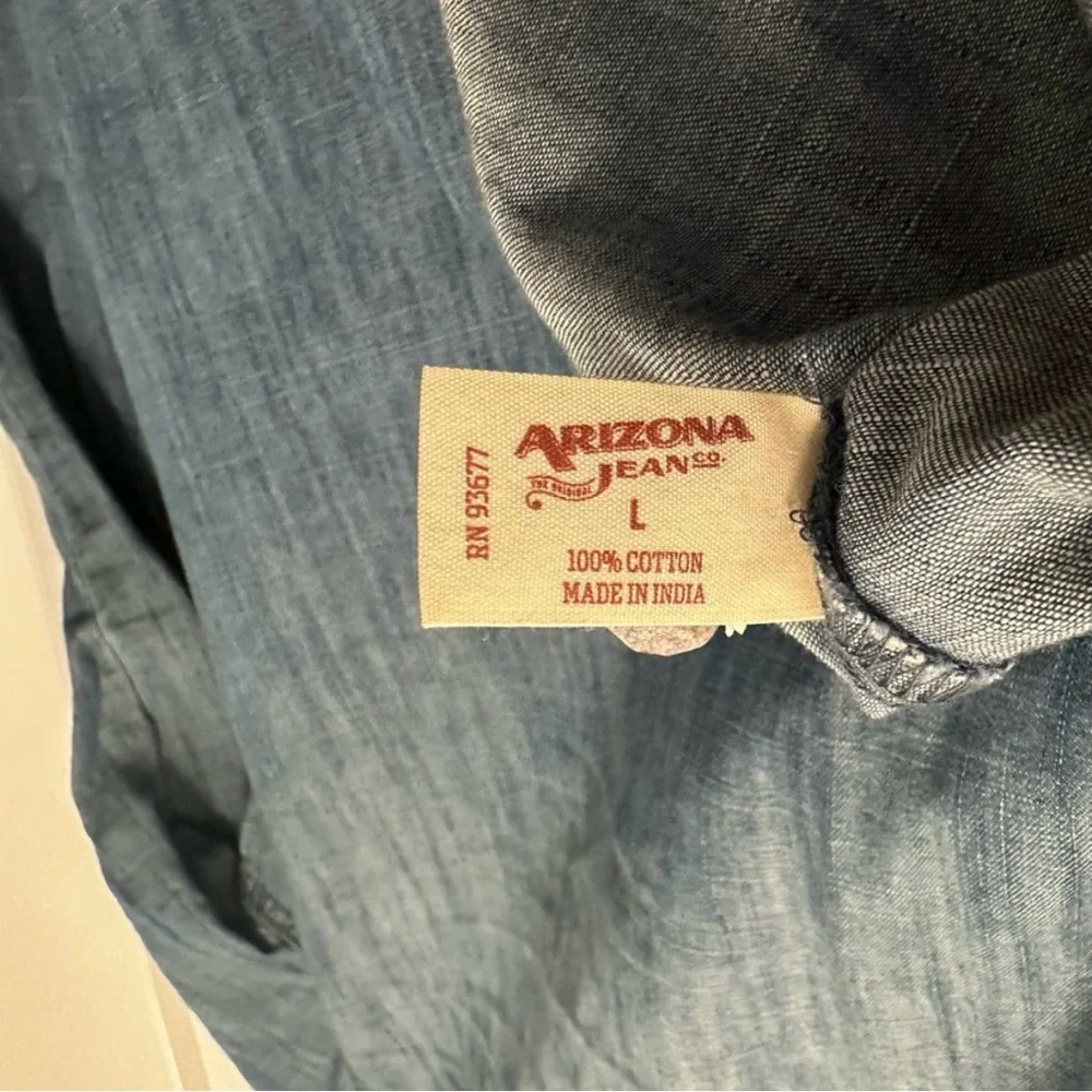 🦋 ARIZONA JEAN CO Denim Blue Button Down Shirt - Size L - Picture 5 of 6
